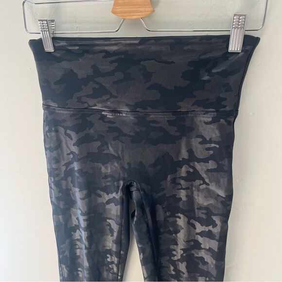 Spanx Faux Leather Legging in Matte Black Camo - Picture 11 of 15
